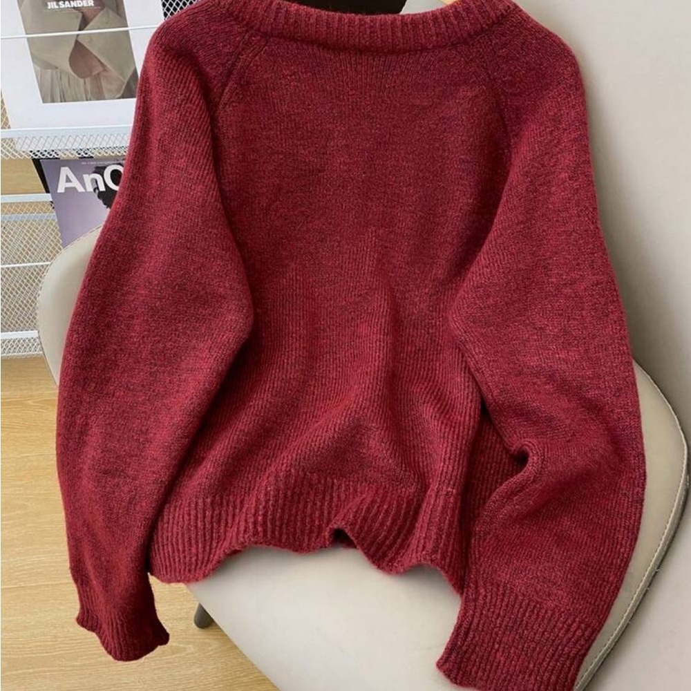 Sweater! - Picture 3 of 4